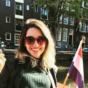 Meet your Posher, Carly
